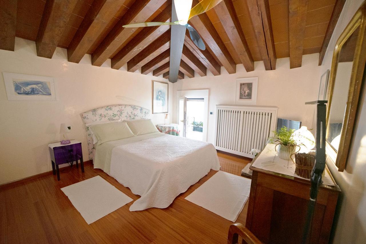 Mini Suite Deluxe Isola Di Mezzo Treviso Buitenkant foto